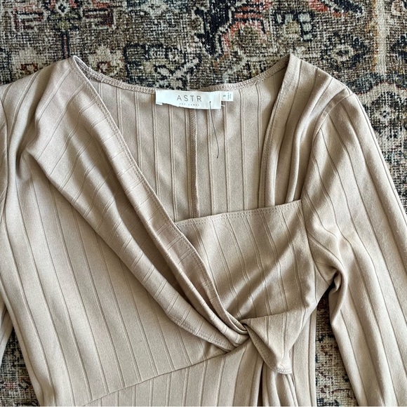 ASTR Ribbed MIDI Dress Long Sleeve Sheath Twist Neck Asymmetric Body Con - Picture 5 of 5